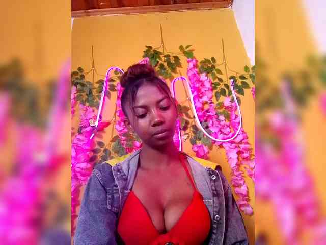 Sahsahsexy webcam