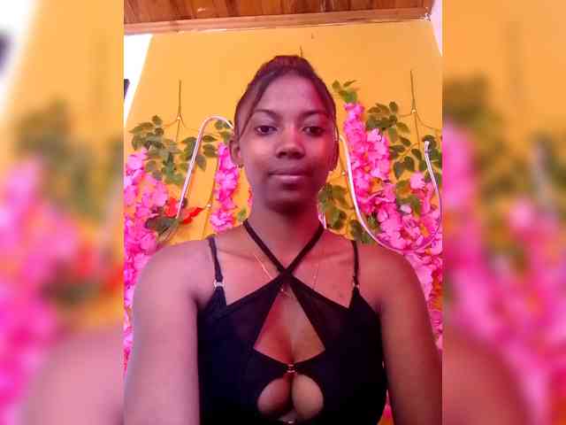 Sahsahsexy webcam