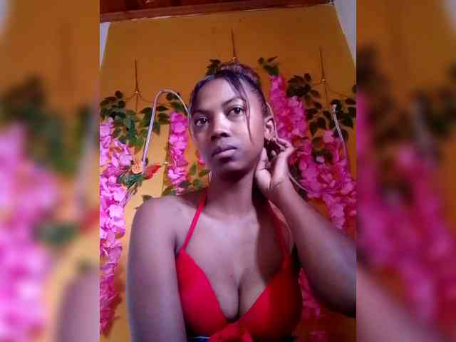 Sahsahsexy webcam