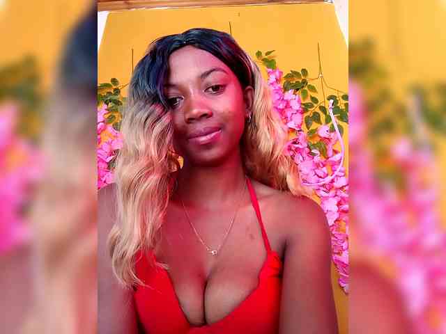 Sahsahsexy webcam