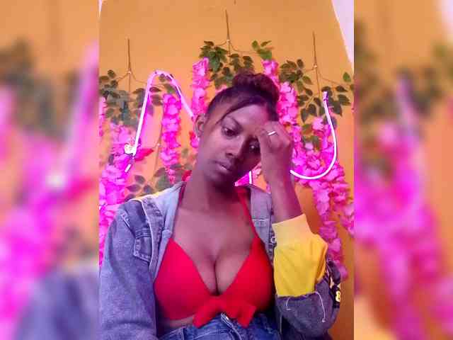 Sahsahsexy webcam