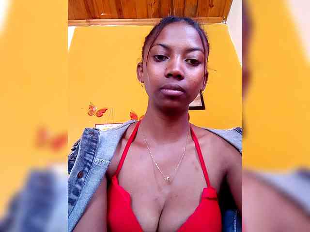 Sahsahsexy webcam