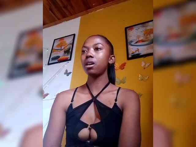 Sahsahsexy webcam