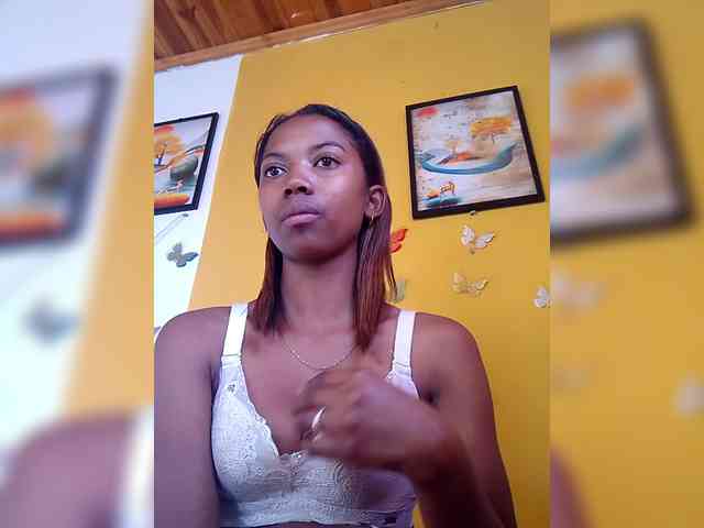 Sahsahsexy webcam