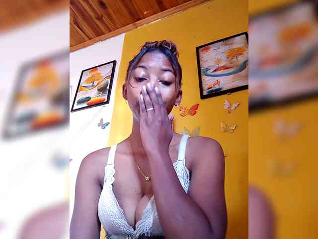 Sahsahsexy webcam