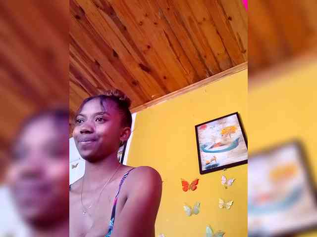 Sahsahsexy webcam