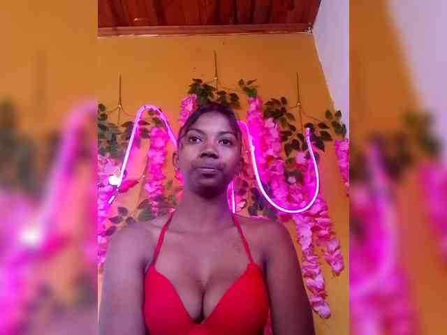 Sahsahsexy webcam