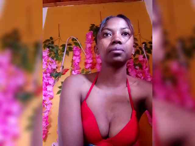 Sahsahsexy webcam
