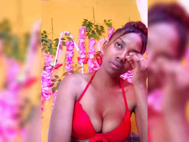Sahsahsexy webcam