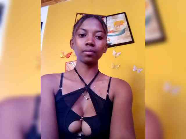 Sahsahsexy webcam