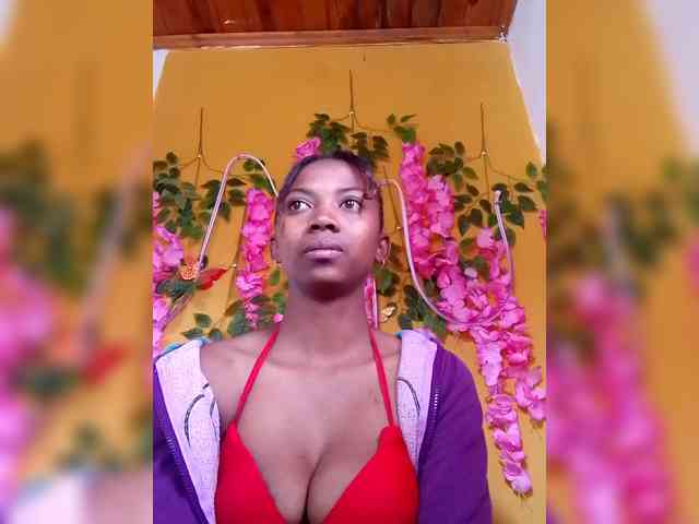 Sahsahsexy webcam