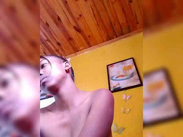 Sahsahsexy webcam