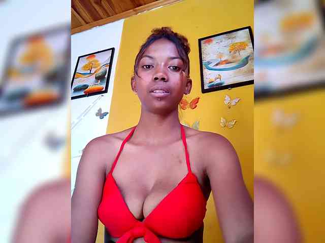 Sahsahsexy webcam