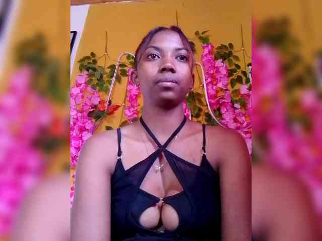 Sahsahsexy webcam