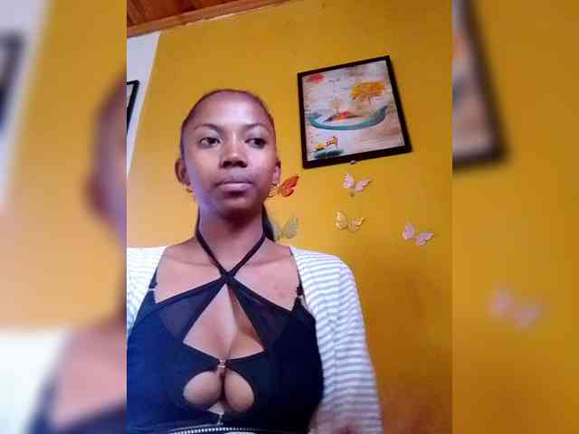 Sahsahsexy webcam