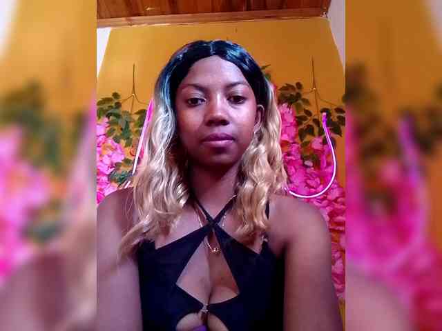 Sahsahsexy webcam