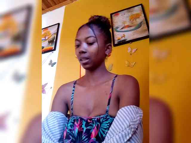 Sahsahsexy Sex Cam Show
