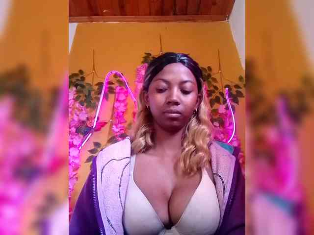 Sahsahsexy webcam