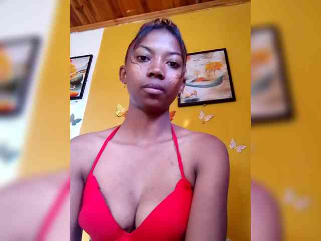 Sahsahsexy webcam