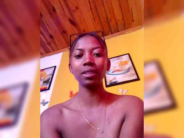 Sahsahsexy webcam