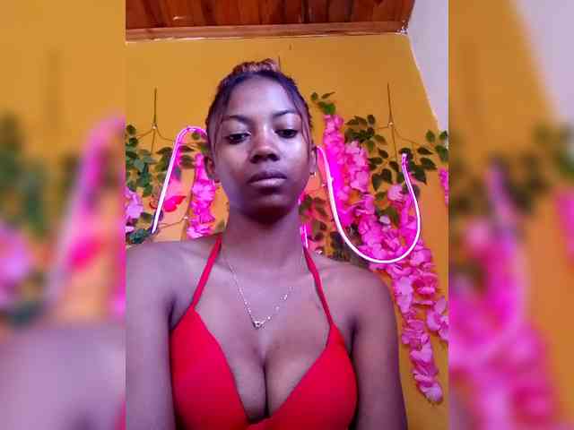 Sahsahsexy webcam