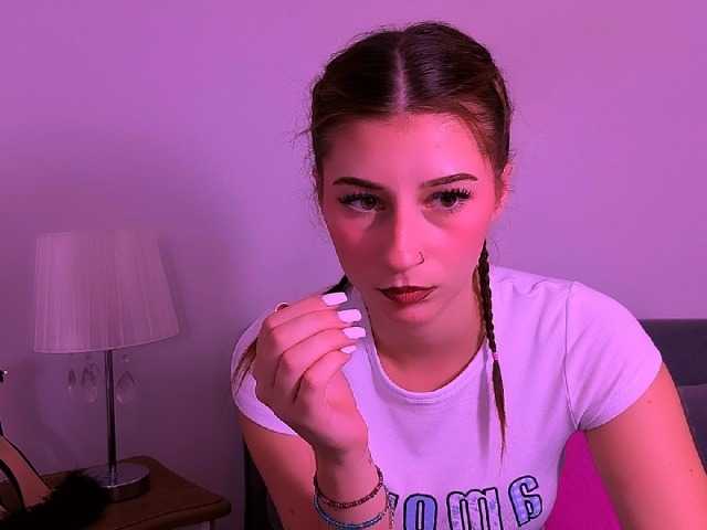 MabelSensual live cam on BongaCams