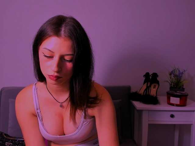 MabelSensual live cam on BongaCams