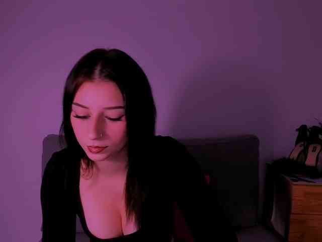 Model: MabelSensual