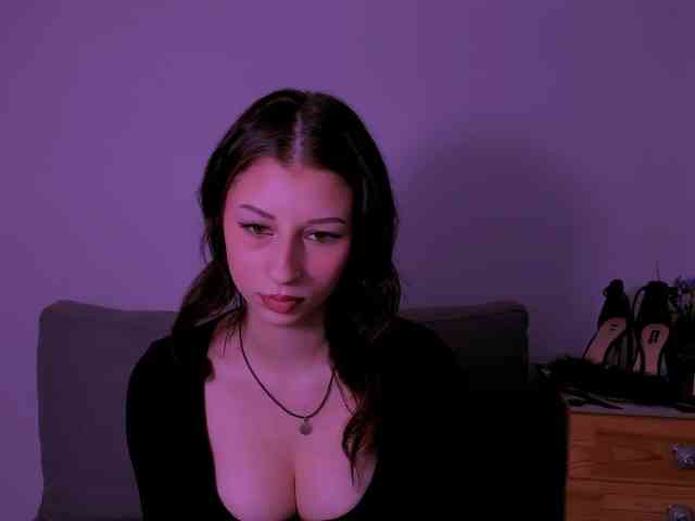 mabelsensual's live room
