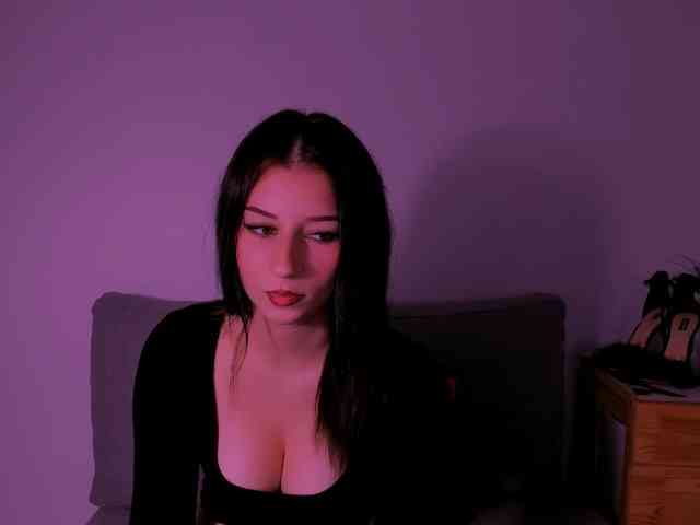 Model: MabelSensual