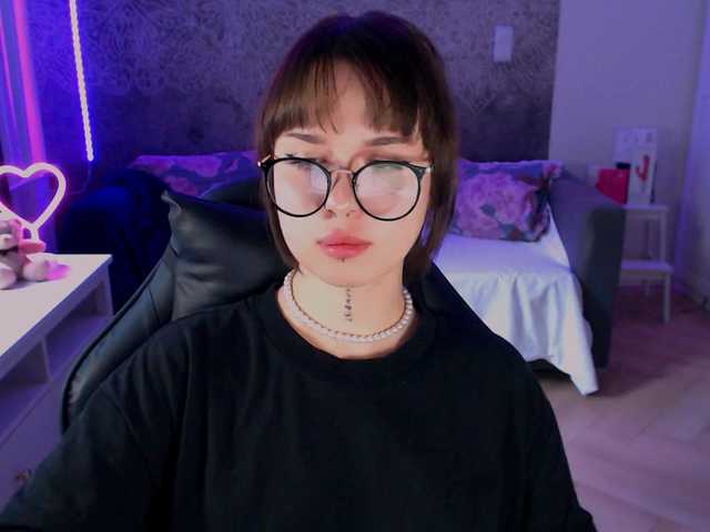 NonaWhyNot live cam on BongaCams