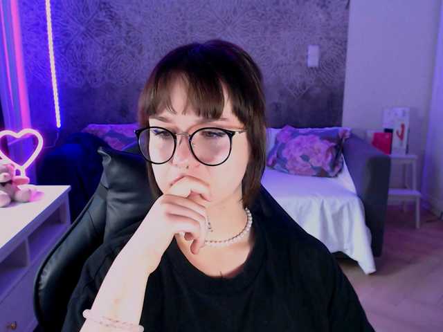 NonaWhyNot live cam on BongaCams