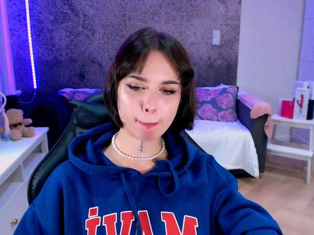 NonaWhyNot live cam on BongaCams
