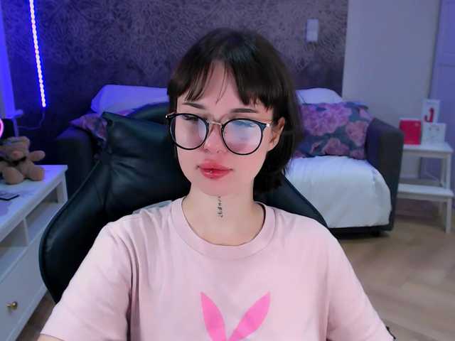 NonaWhyNot live cam on BongaCams