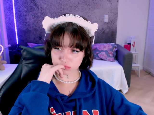 NonaWhyNot live cam on BongaCams