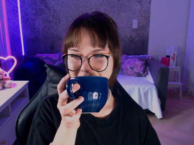NonaWhyNot live cam on BongaCams