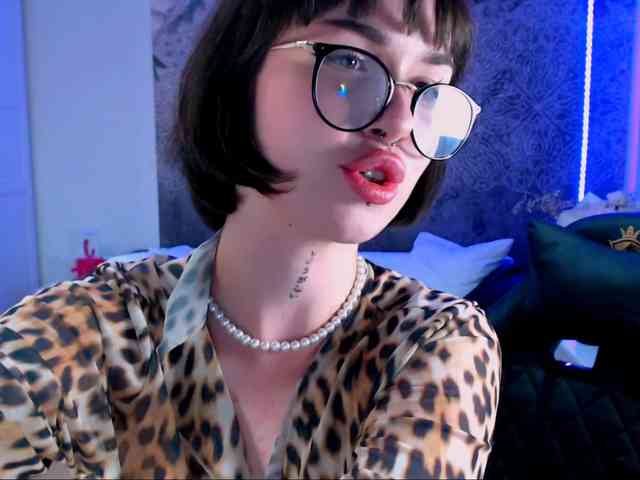 NonaWhyNot - Girl 