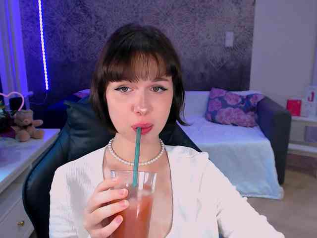 NonaWhyNot webcam