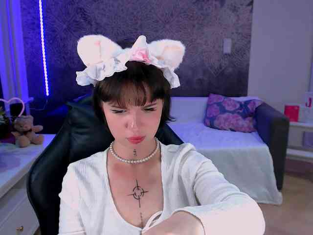 NonaWhyNot Sex Cam Show