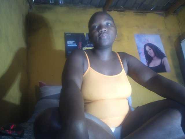 Darksandy live cam on BongaCams
