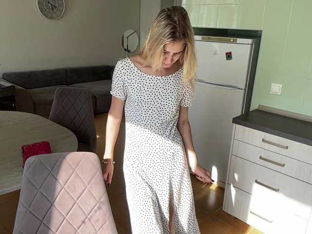 JenevaOcana live cam on BongaCams