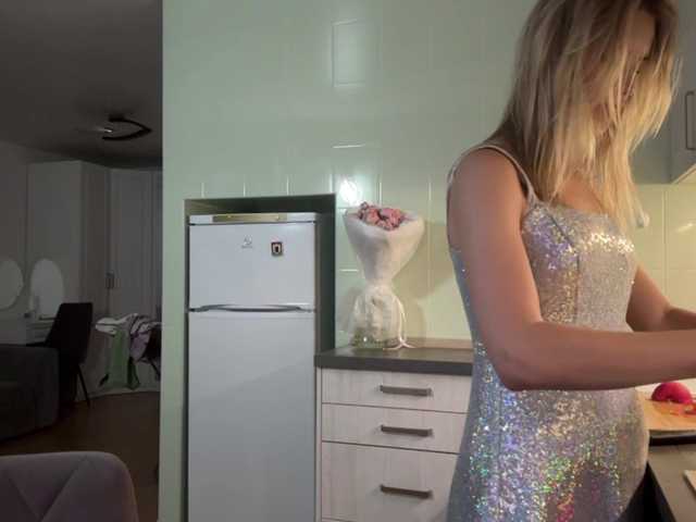 JenevaOcana live cam on BongaCams