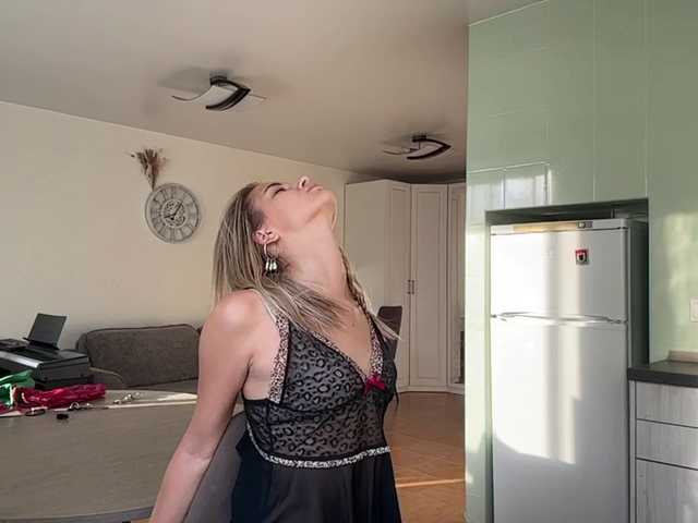 jenevaocana live sex