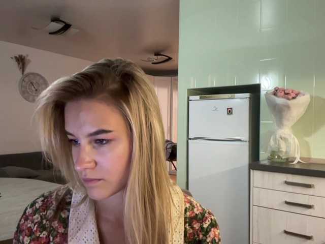 JenevaOcana live cam on BongaCams
