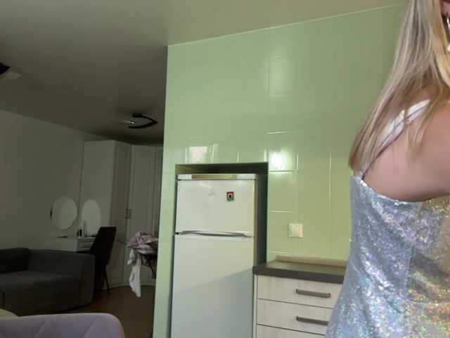 JenevaOcana live cam on BongaCams