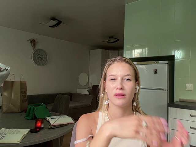 JenevaOcana