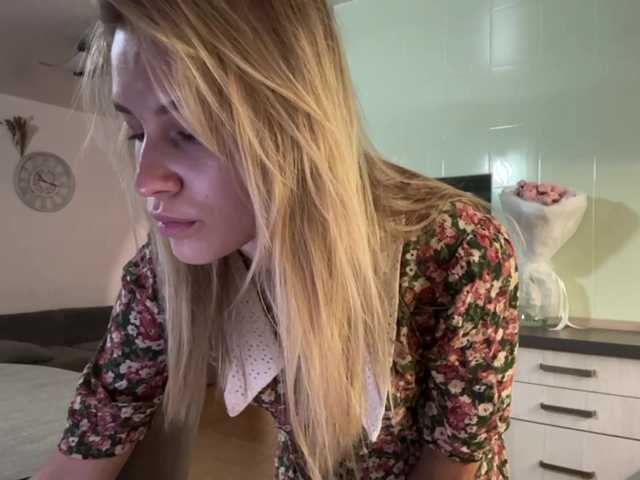 JenevaOcana live cam on BongaCams