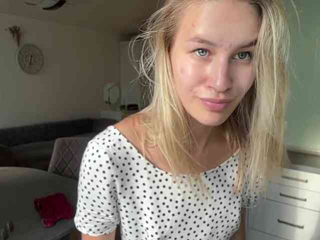 JenevaOcana Live Webcam on BongaCams