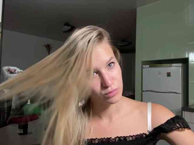 JenevaOcana webcam