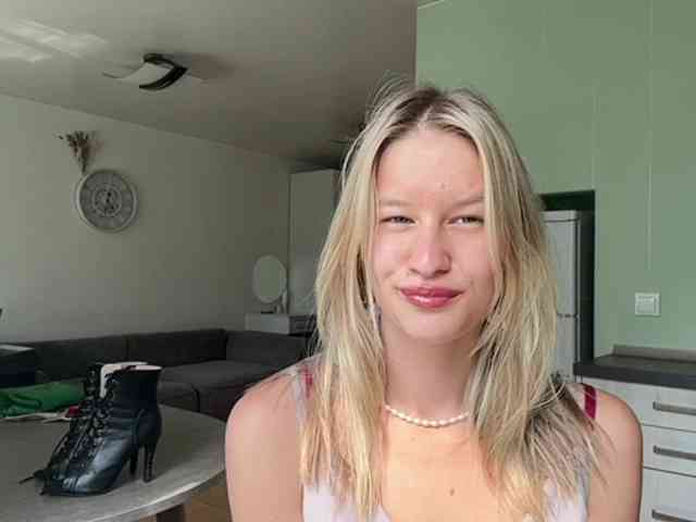 Modella: JenevaOcana